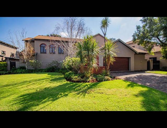 4 BEDROOM HOUSE FOR SALE IN MIDFIELDS